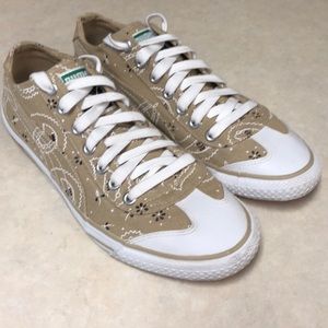 Puma Women’s Canvas Tan Sneakers Size 8.5